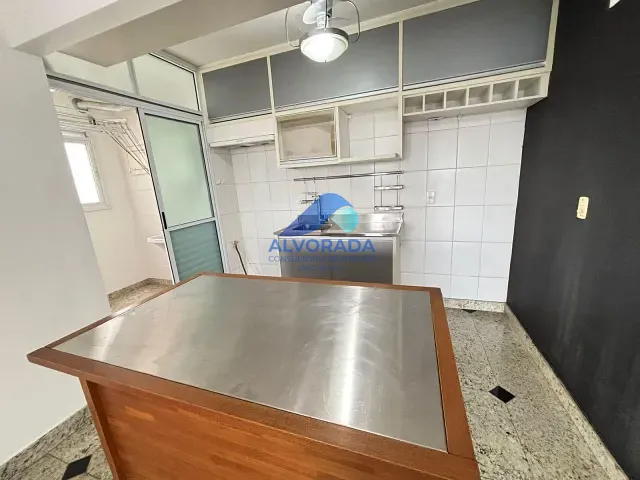 Apartamento 3 quartos e 1 banheiro, à venda, no bairro Vila Sanches em São José dos Campos