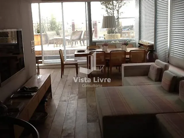 Cobertura / Penthouse com 190m² 2 quartos e 3 banheiros, à venda, no bairro Sumarezinho em São Paulo