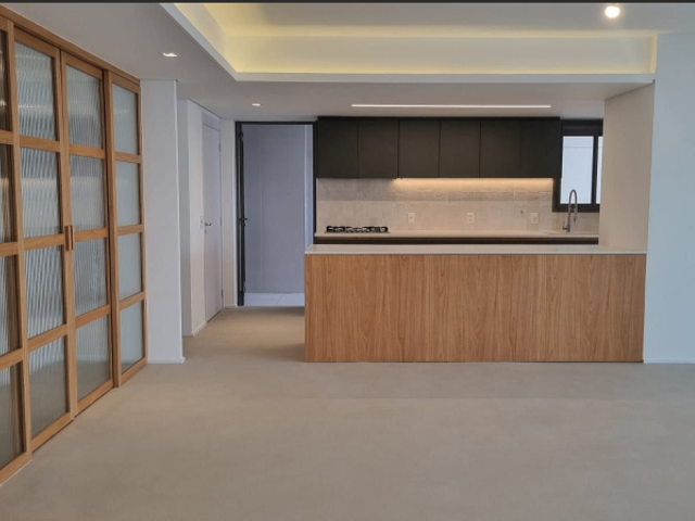 Apartamento com 230m² 3 quartos e 5 banheiros, para alugar, no bairro Alto da Lapa em São Paulo