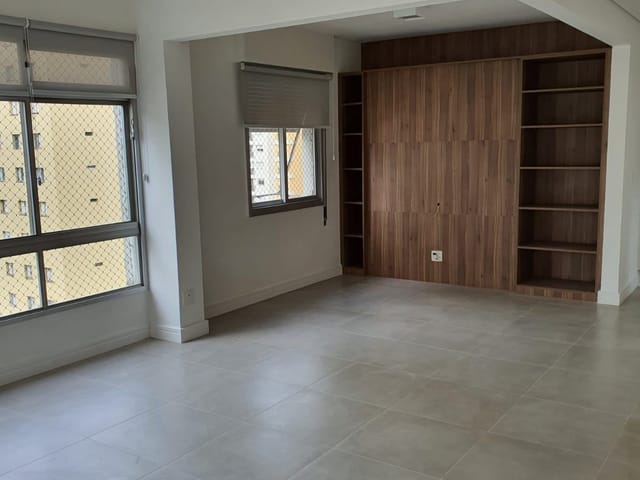 Apartamento com 116m² 2 quartos e 3 banheiros, para alugar, no bairro Vila Nova Conceição em São Paulo