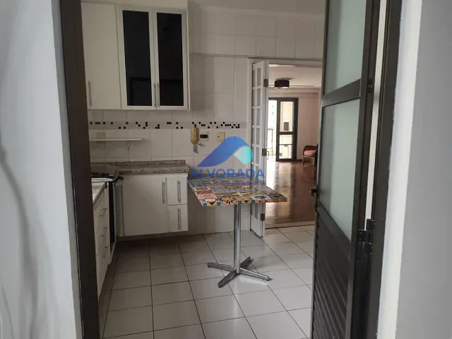 Apartamento 4 quartos e 3 banheiros, à venda ou para alugar, no bairro Altos do Esplanada em São José dos Campos