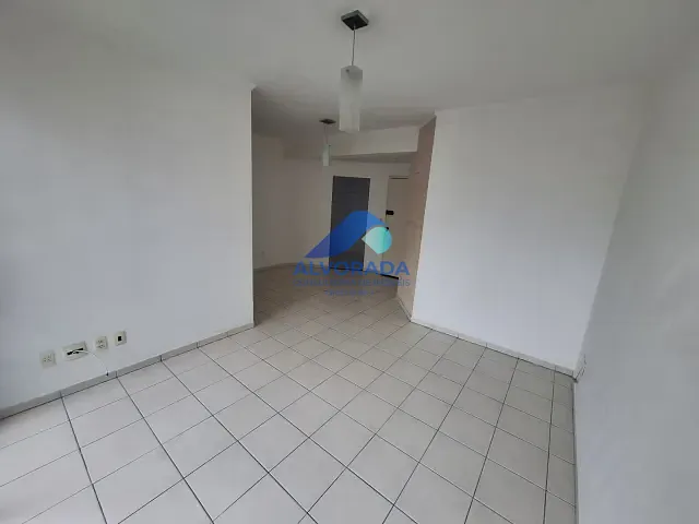Apartamento 3 quartos e 2 banheiros, para alugar, no bairro Parque Residencial Aquarius em São José dos Campos
