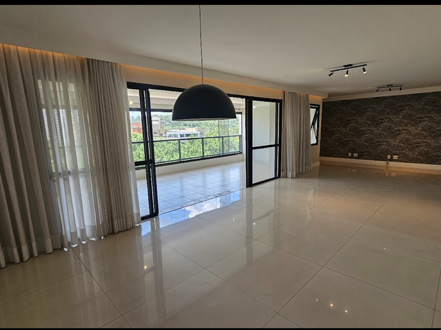 Apartamento com 210m² 3 quartos e 5 banheiros, à venda ou para alugar, no bairro Vila Cruzeiro em São Paulo