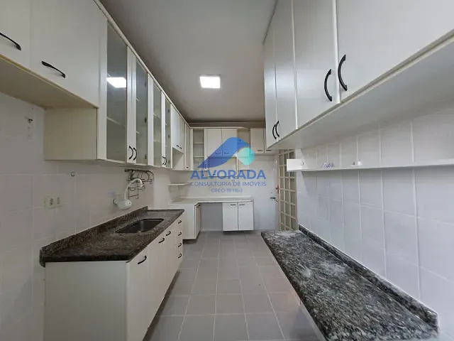 Apartamento 3 quartos e 2 banheiros, para alugar, no bairro Jardim das Indústrias em São José dos Campos