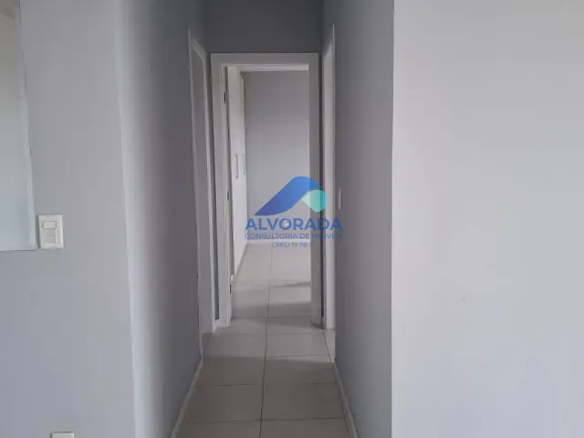 Apartamento 2 quartos e 2 banheiros, para alugar, no bairro Vila Industrial em São José dos Campos