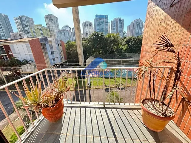 Apartamento 3 quartos e 1 banheiro, à venda, no bairro Jardim Aquárius em São José dos Campos