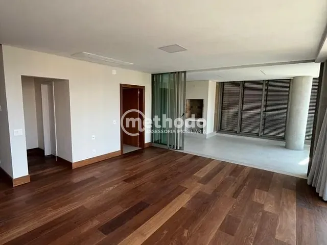 Apartamento com 257m² 3 quartos e 5 banheiros, à venda, no bairro Cambuí em Campinas