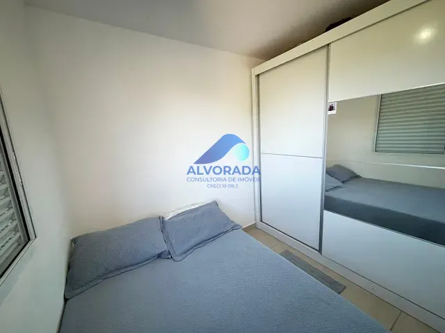 Apartamento 3 quartos e 1 banheiro, à venda, no bairro Vila Mascarenhas Ferraz em São José dos Campos