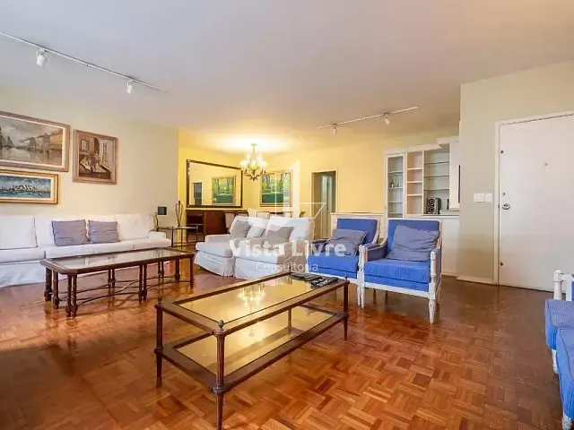 Apartamento com 190m² 3 quartos e 4 banheiros, à venda, no bairro Cerqueira César em São Paulo