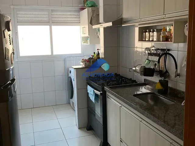Apartamento 2 quartos e 1 banheiro, à venda, no bairro Jardim Oriente em São José dos Campos