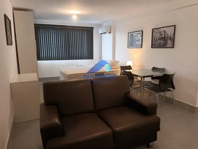 Apartamento 1 quarto e 1 banheiro, para alugar, no bairro Centro em São José dos Campos