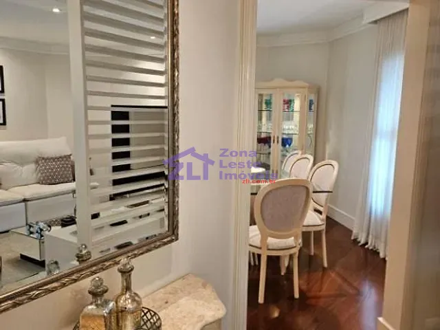 Apartamento com 210m² 3 quartos e 4 banheiros, à venda, no bairro Vila Regente Feijó em São Paulo