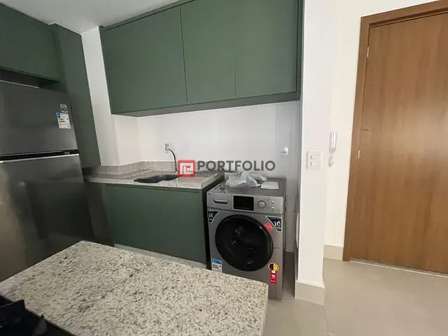 Apartamento 2 quartos e 3 banheiros, para alugar, no bairro Setor Bueno em Goiânia
