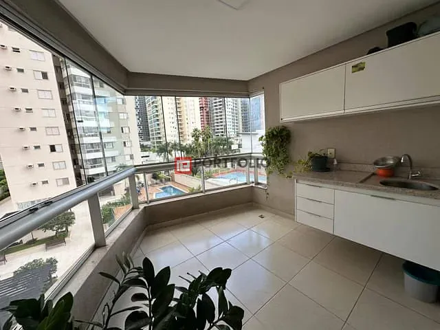 Apartamento 3 quartos e 3 banheiros, à venda, no bairro Serrinha em Goiânia