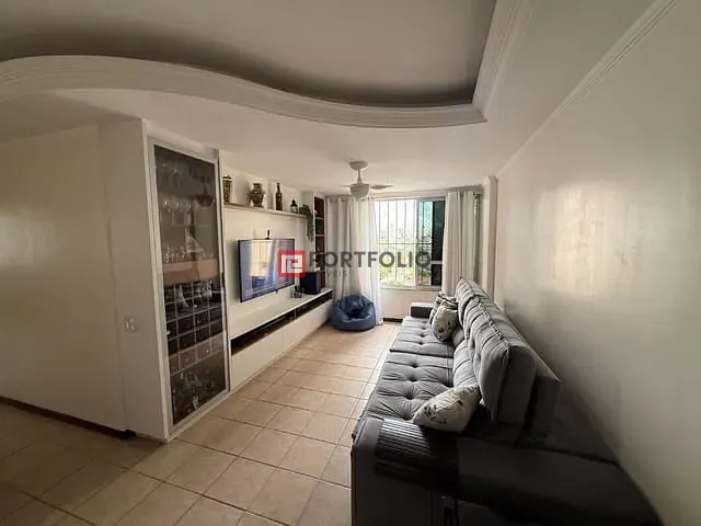 Apartamento 3 quartos e 2 banheiros, à venda, no bairro Alto da Glória em Goiânia