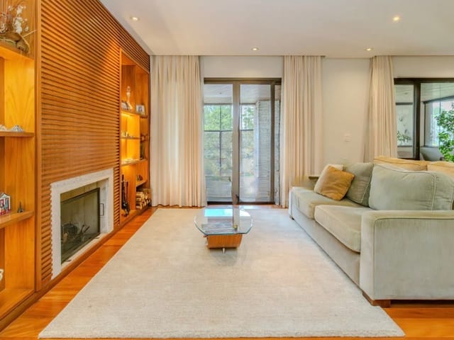 Apartamento com 233m² 4 quartos e 5 banheiros, para alugar, no bairro Vila Andrade em São Paulo