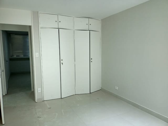 Apartamento 3 quartos e 2 banheiros, à venda ou para alugar, no bairro Cerqueira César em São Paulo