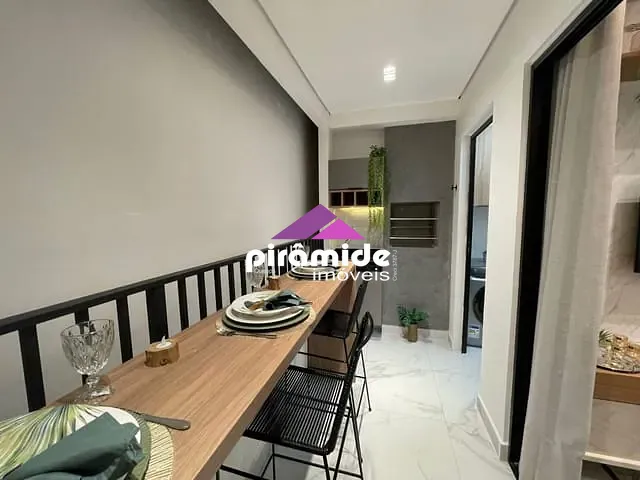 Apartamento com 56m² 2 quartos e 2 banheiros, à venda, no bairro Parque Industrial em São José dos Campos