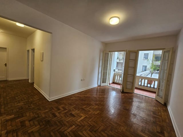 Apartamento com 122m² 3 quartos e 1 banheiro, à venda, no bairro Santa Cecília em São Paulo
