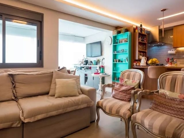 Apartamento 3 quartos e 2 banheiros, à venda, no bairro Aclimação em São Paulo
