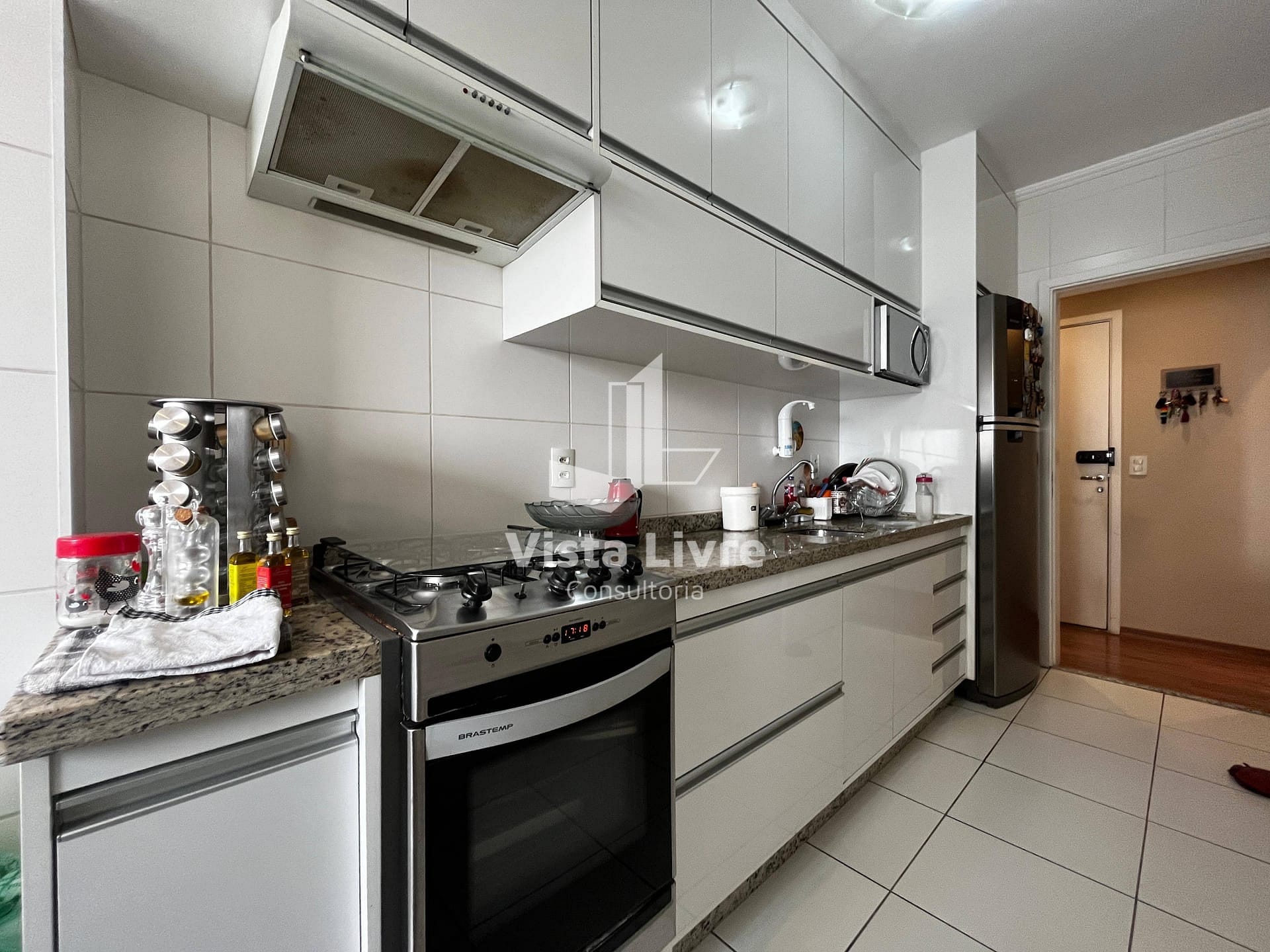 Apartamento à venda com 3 quartos, 83m² - Foto 8