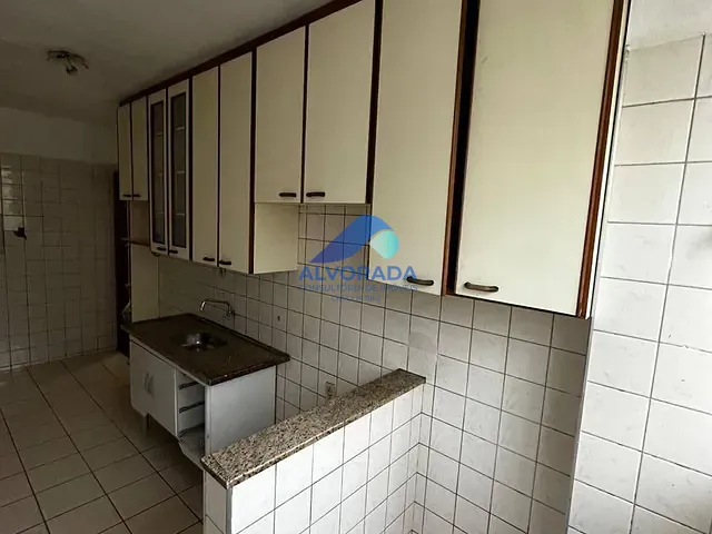 Apartamento 2 quartos e 1 banheiro, à venda, no bairro Conjunto Residencial Trinta e Um de Março em São José dos Campos