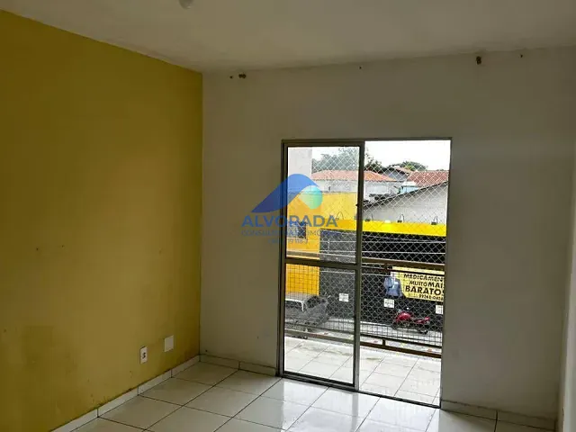Apartamento 2 quartos e 1 banheiro, à venda, no bairro Conjunto Residencial Trinta e Um de Março em São José dos Campos