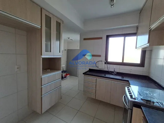 Apartamento 3 quartos e 2 banheiros, à venda, no bairro Loteamento Urbanova II em São José dos Campos