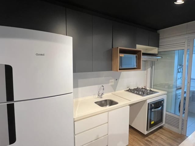 Apartamento com 72m² 2 quartos e 2 banheiros, para alugar, no bairro Liberdade em São Paulo