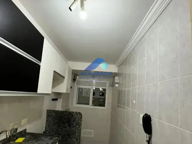 Apartamento 2 quartos e 1 banheiro, para alugar, no bairro Palmeiras de São José em São José dos Campos