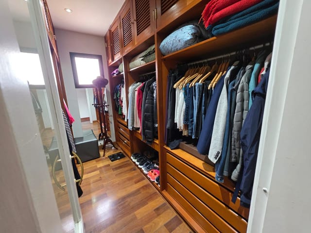 Apartamento com 300m² 4 quartos e 6 banheiros, à venda, no bairro Vila Mariana em São Paulo