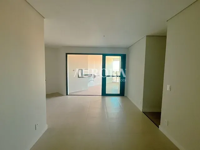 Apartamento com 137m² 3 quartos e 2 banheiros, à venda, no bairro Centro em Londrina