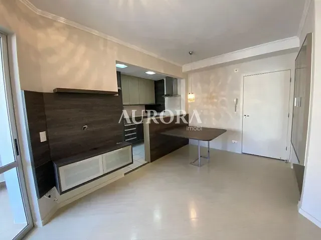 Apartamento com 105m² 3 quartos e 2 banheiros, para alugar, no bairro Residencial do Lago em Londrina