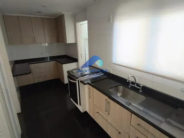 Apartamento 3 quartos e 5 banheiros, à venda, no bairro Condomínio Royal Park em São José dos Campos