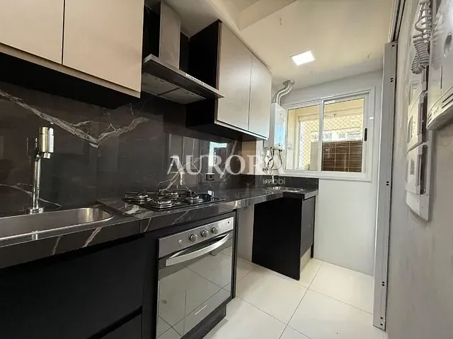 Apartamento com 142m² 3 quartos e 2 banheiros, à venda, no bairro Vitória em Londrina