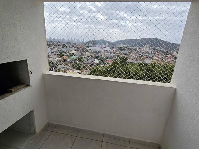 Apartamento com 117m² 3 quartos e 2 banheiros, à venda, no bairro Lídia Duarte em Camboriú