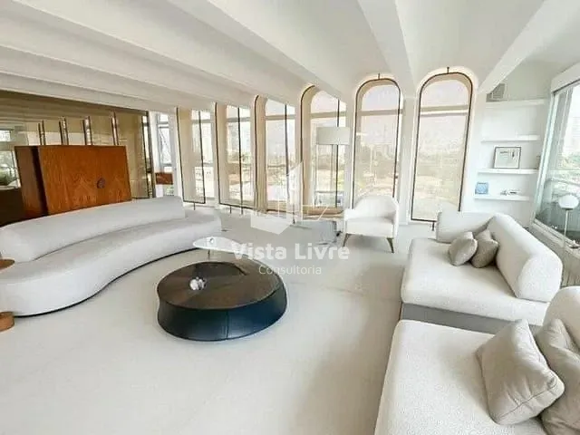 Apartamento com 341m² 4 quartos e 5 banheiros, à venda, no bairro Vila Cordeiro em São Paulo