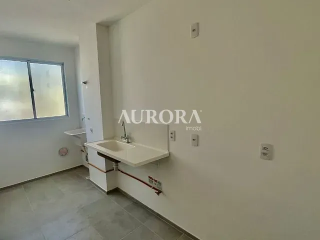 Apartamento 2 quartos e 1 banheiro, à venda, no bairro Jardim Lago Norte em Londrina