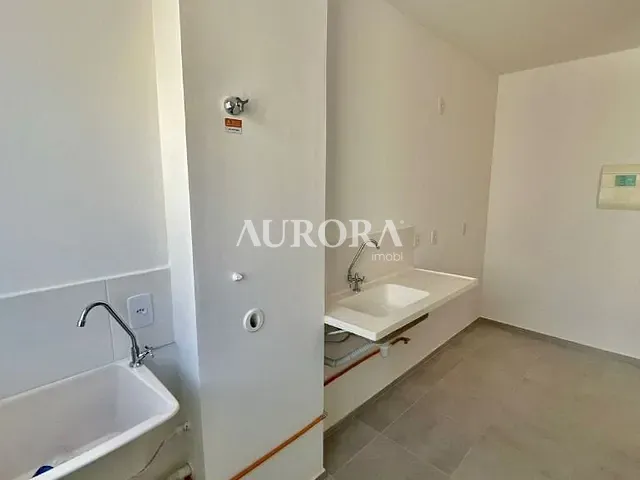 Apartamento 2 quartos e 1 banheiro, à venda, no bairro Jardim Lago Norte em Londrina