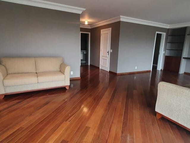 Apartamento com 212m² 4 quartos e 5 banheiros, à venda ou para alugar, no bairro Vila Nova Conceição em São Paulo