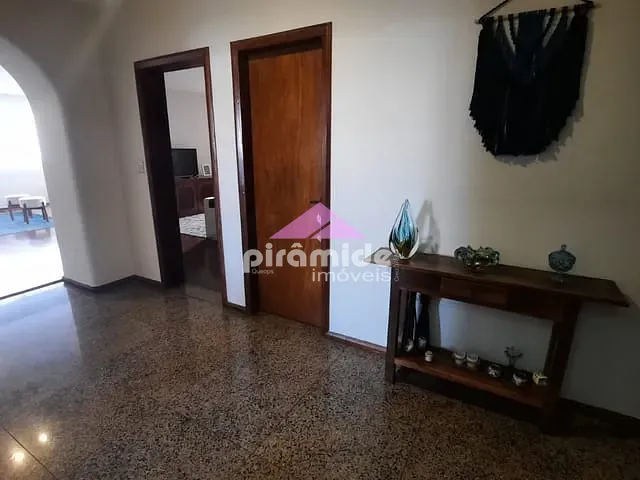 Apartamento com 330m² 4 quartos e 3 banheiros, à venda, no bairro Vila Ema em São José dos Campos