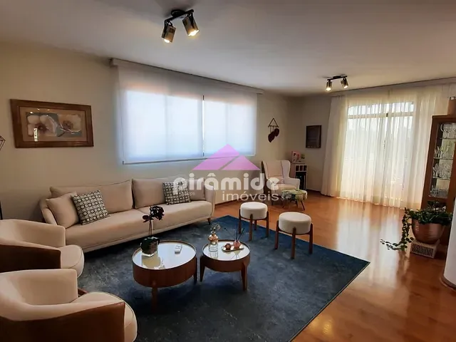 Apartamento com 330m² 4 quartos e 3 banheiros, à venda, no bairro Vila Ema em São José dos Campos
