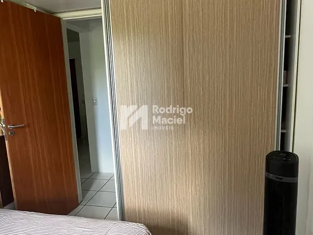 Apartamento 2 quartos e 1 banheiro, à venda, no bairro Timbí em Camaragibe