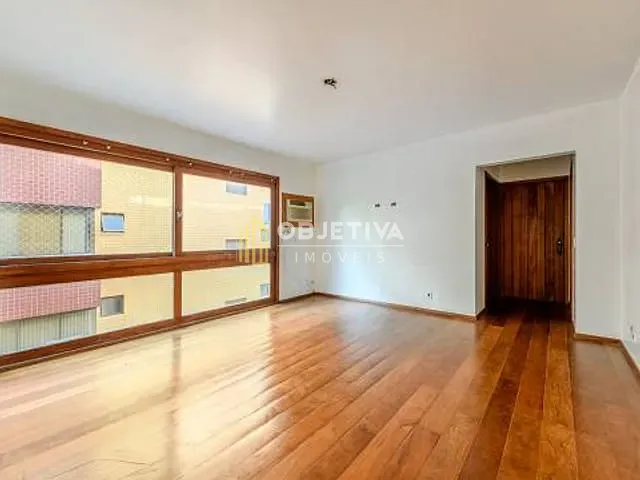 Apartamento 3 quartos e 4 banheiros, à venda, no bairro Moinhos de Vento em Porto Alegre