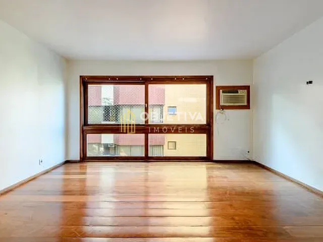Apartamento 3 quartos e 4 banheiros, à venda, no bairro Moinhos de Vento em Porto Alegre