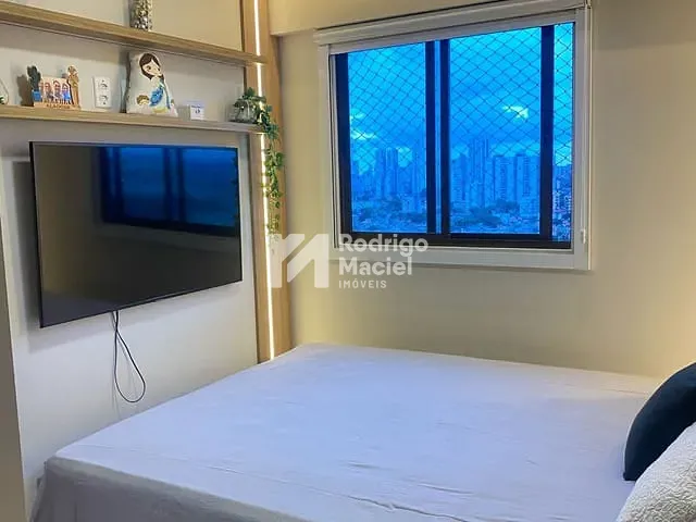 Apartamento 3 quartos e 2 banheiros, à venda, no bairro Zumbi em Recife