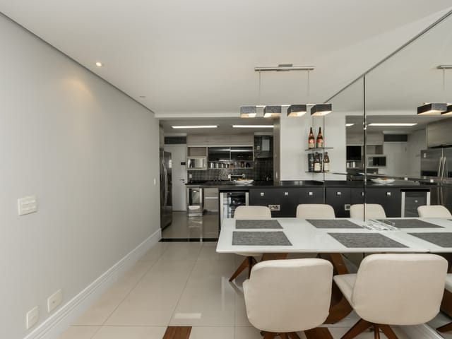 Apartamento com 104m² 3 quartos e 4 banheiros, à venda, no bairro Vila Gumercindo em São Paulo