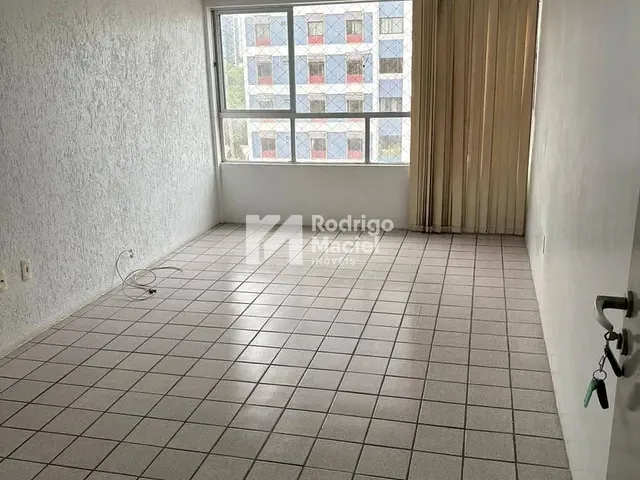 Apartamento 3 quartos e 3 banheiros, para alugar, no bairro Derby em Recife