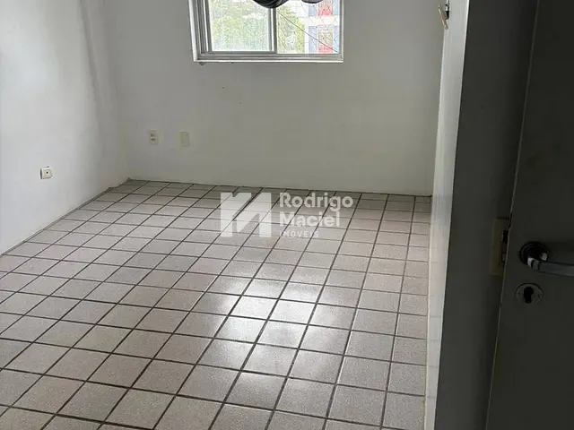 Apartamento 3 quartos e 3 banheiros, para alugar, no bairro Derby em Recife