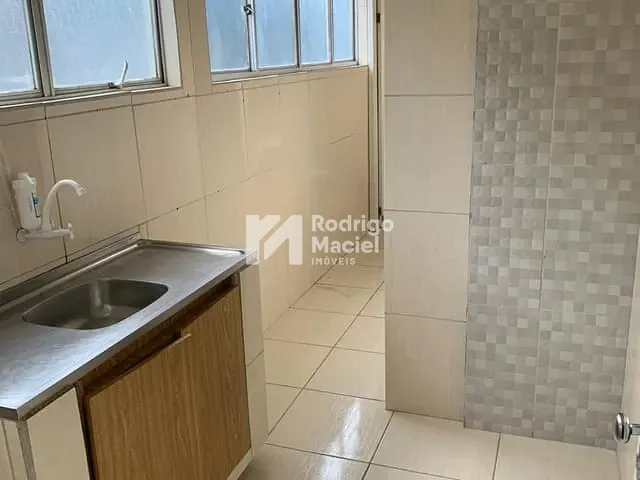 Apartamento 3 quartos e 2 banheiros, à venda ou para alugar, no bairro Madalena em Recife